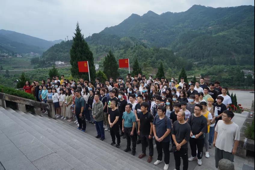 33802fdd98fd41c3882094b6c00c20ee.jpg 乐天使