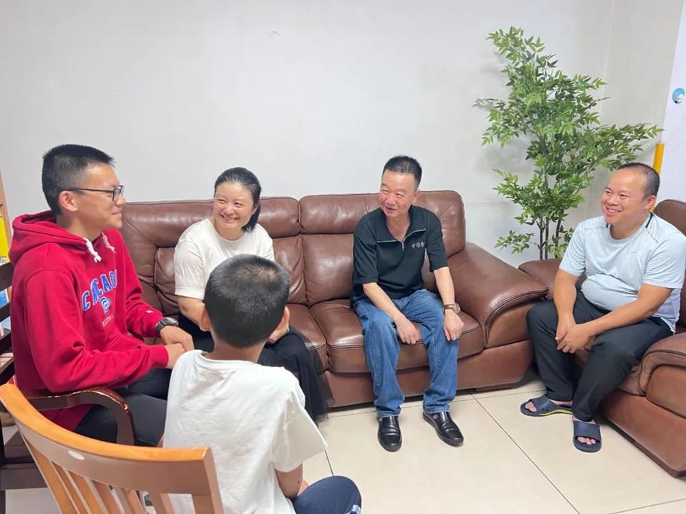 a7dc32083f1449fda0aef911331e4468.jpg 乐天使