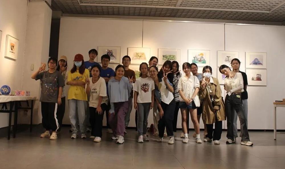 6c686294b1ba4011b7422141595f0062.jpg 乐天使