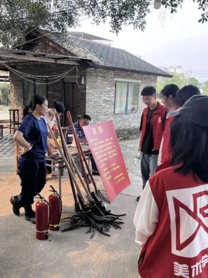 cd21747a8b134ac7b87088945cb75f8e.jpg 乐天使