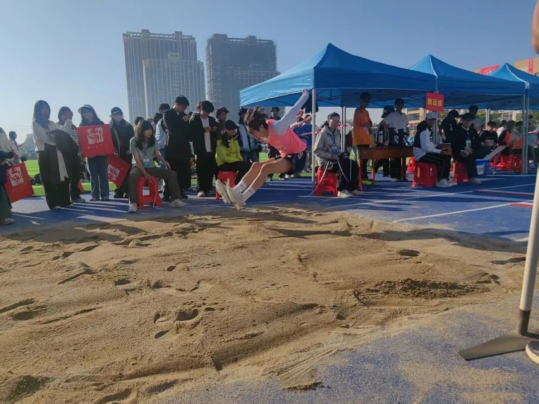 微信图片_2025-12-04_152043_755.jpg 乐天使